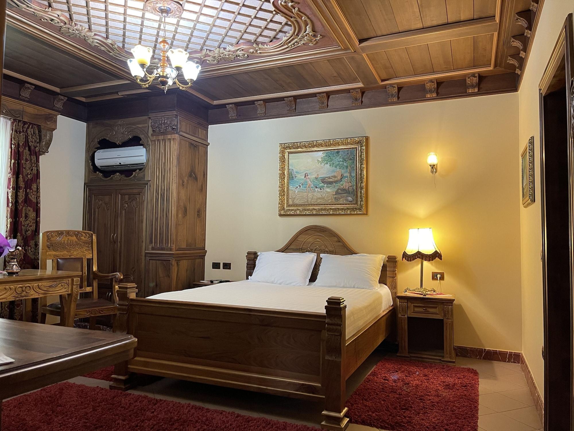 Brilant Antik Hotel Тирана Экстерьер фото