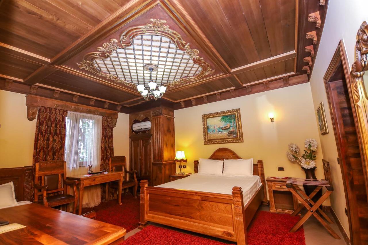 Brilant Antik Hotel Тирана Экстерьер фото