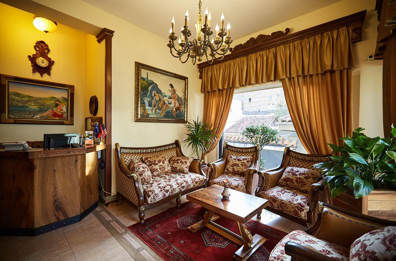 Brilant Antik Hotel Тирана Экстерьер фото
