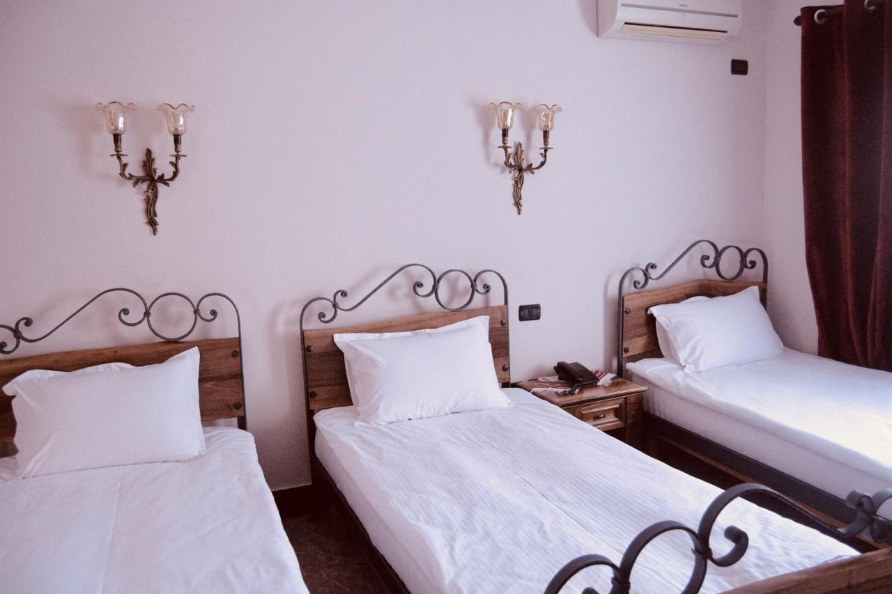 Brilant Antik Hotel Тирана Экстерьер фото